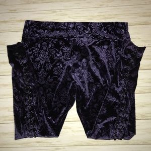 Killstar Bite Me Velvet Leggings size 3X Purple